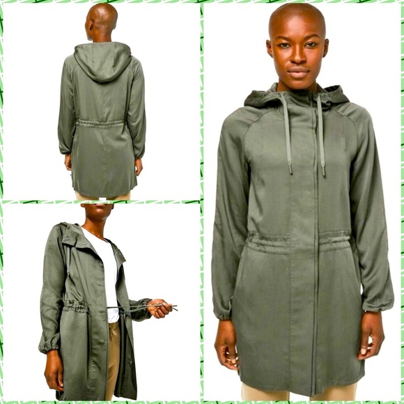 Lululemon City Stroll Hooded Jacket in Grey Sage Size 4 - Picture 1 of 5